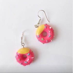 NWT 🔥 Pink Donut Earrings